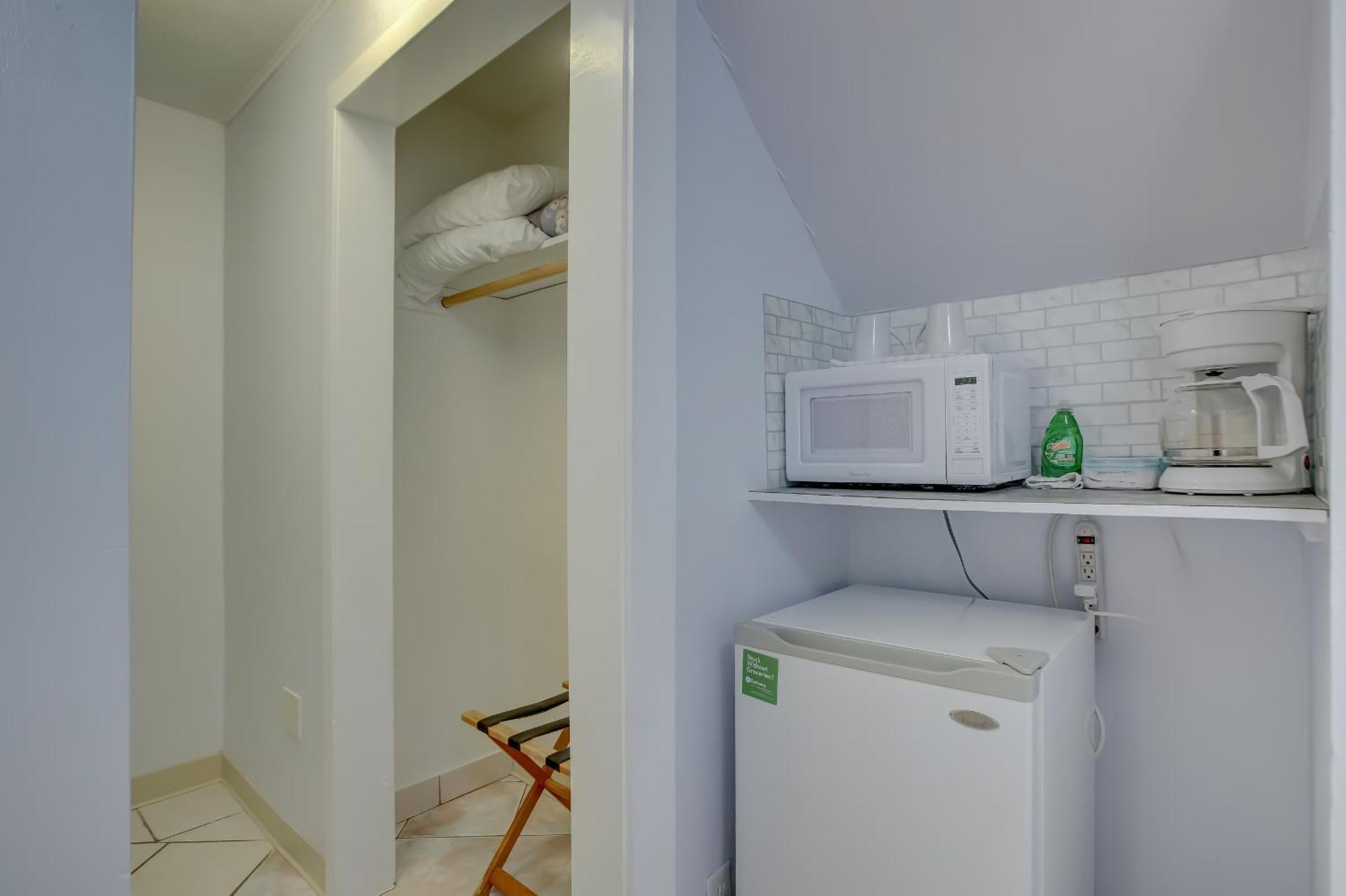 Seahorse Guesthouse 폼파노 비치 외부 사진